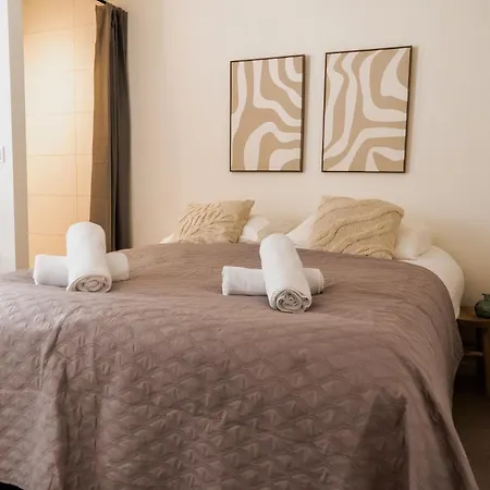 1br Modern View Near Museums & Tram Apartman Amszterdam