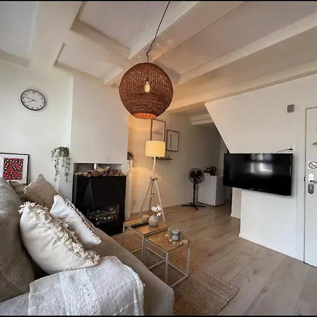 Rembrandtplein Retreat Luxury 1Br Steps From Tuschinski With View