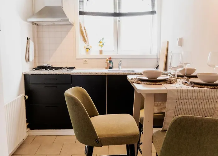 1br Modern View Near Museums & Tram Amsterdam